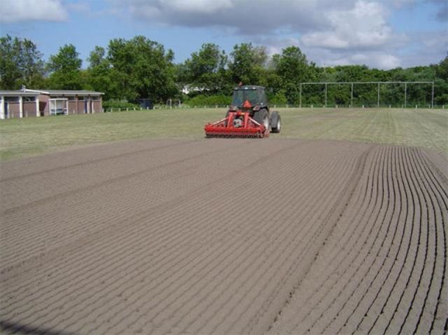 Aanleg grasvelden sportvereniging