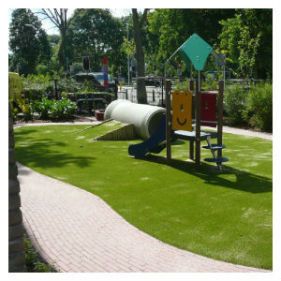 Aannemersbedrijf G van der Holst en Zn verzorgt parken